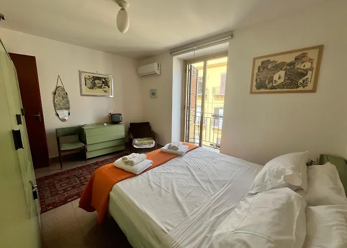 Home.70 Carini